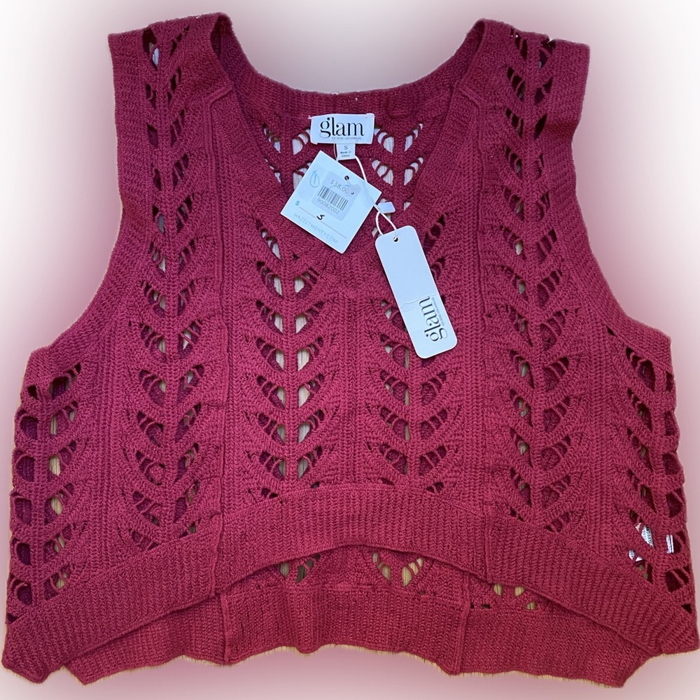 NWT Glam Red Knitted Top Size S